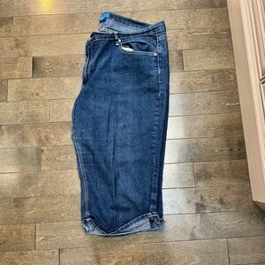 Dkin Size 22 Capris Blue Jeans